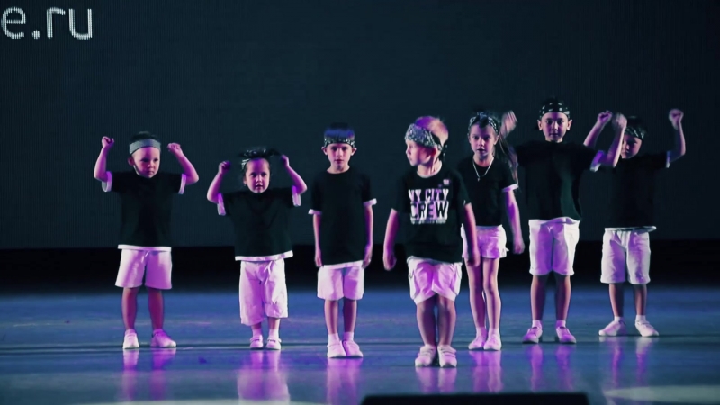 Мелкие Crew (E-Dance Studio)