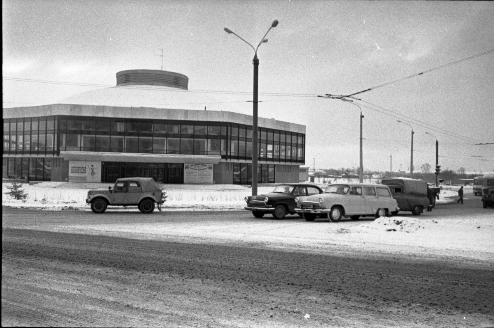 53 года назад в Твери было открыто новое здание цирка