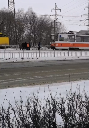 В Ульяновске столкнулись два трамвая на улице Рябикова Это картинка