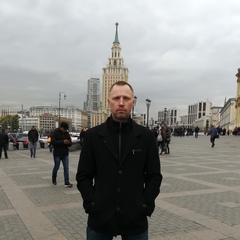 Роман Тонких